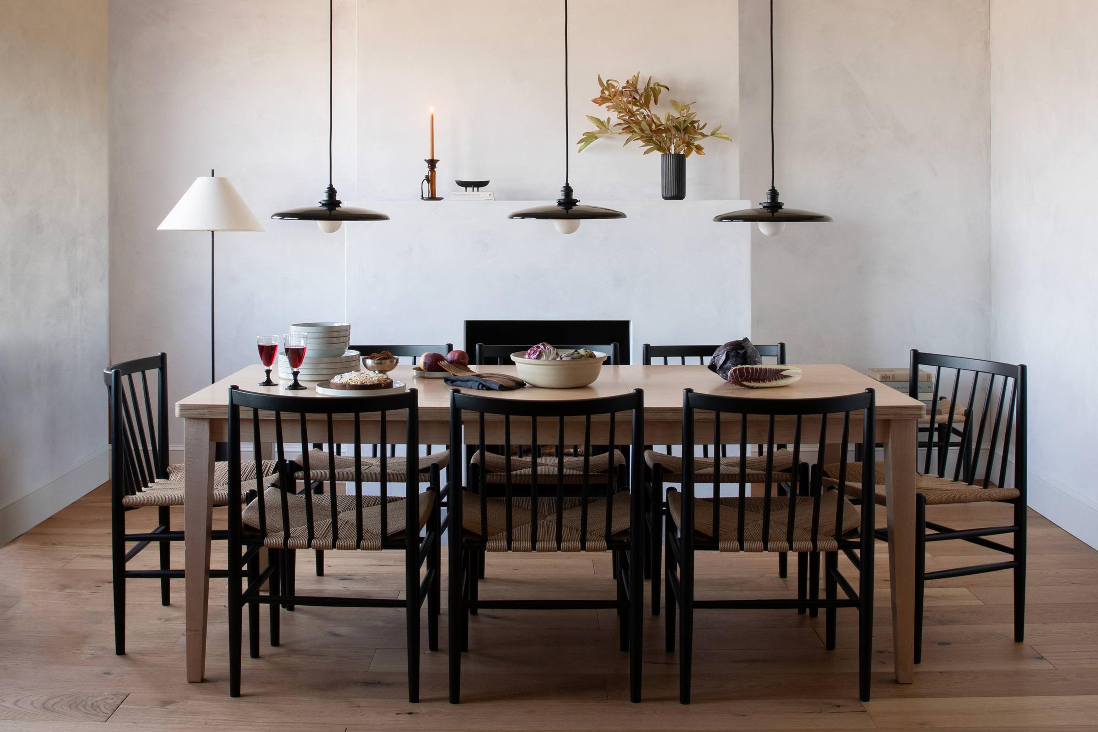 How To Choose the Right Size Dining Room Chandelier or Pendant