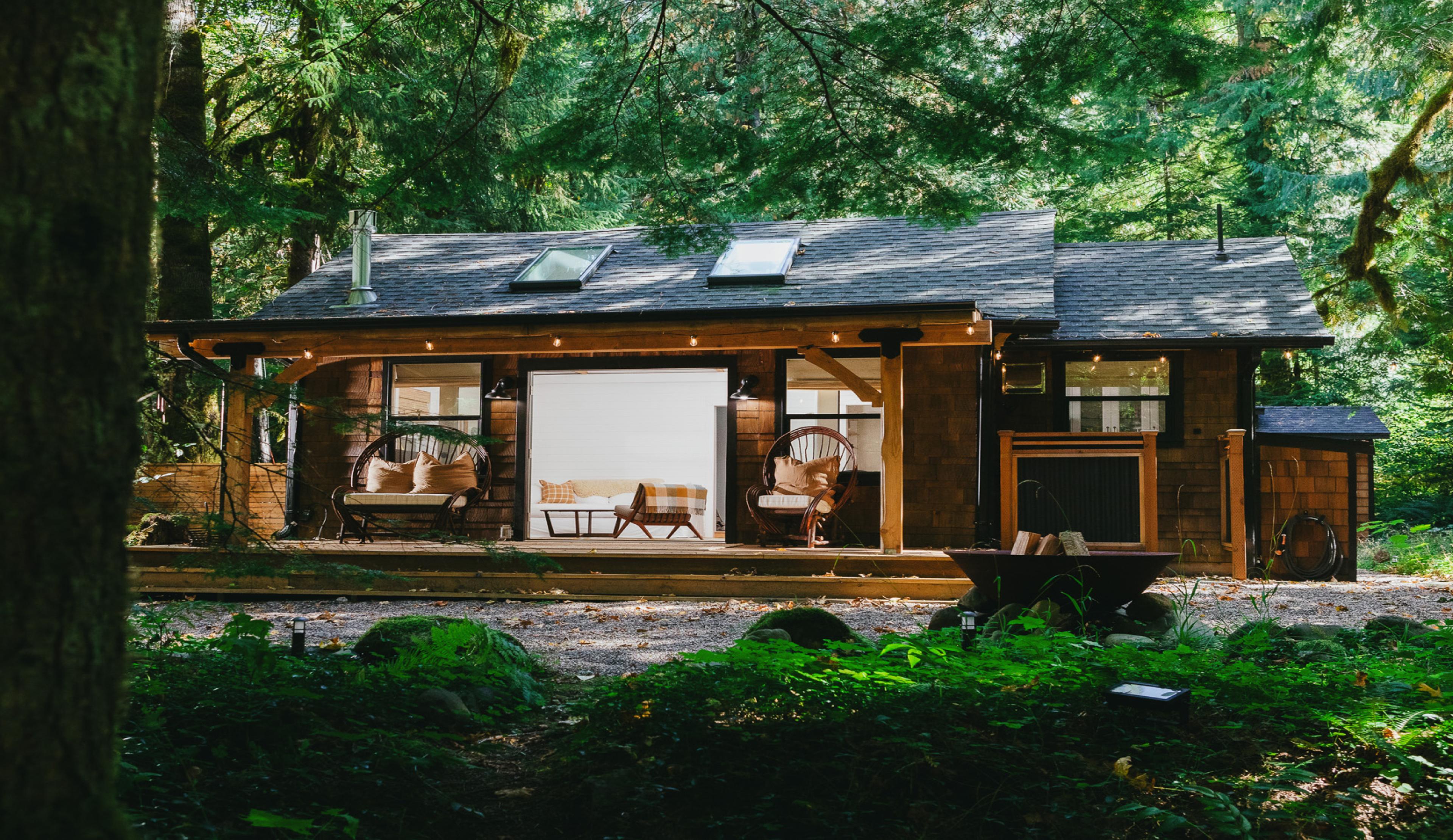 Step Inside: A Fiber Artist’s Modern Portland Cabin