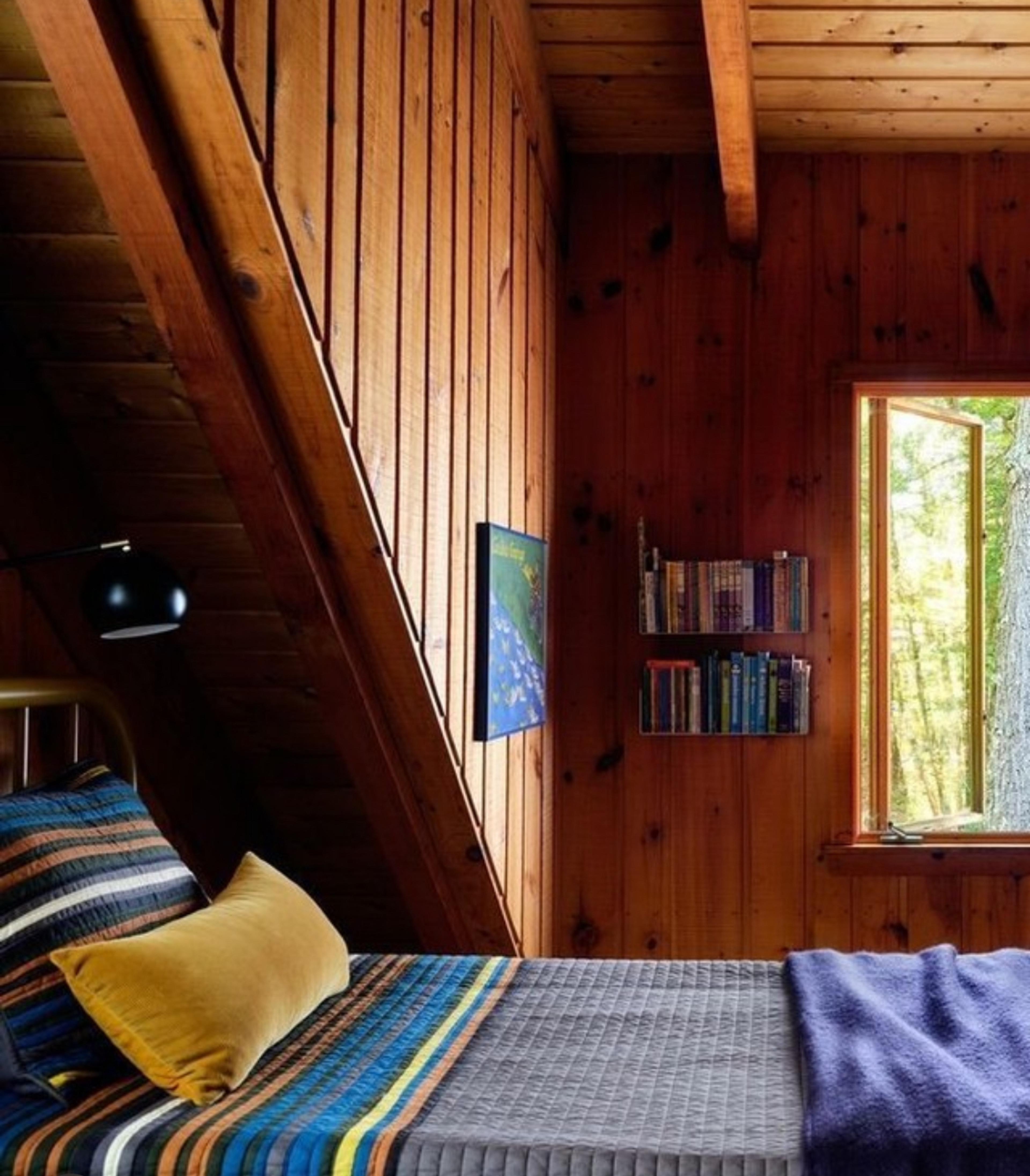 Cozy cabin bedroom.