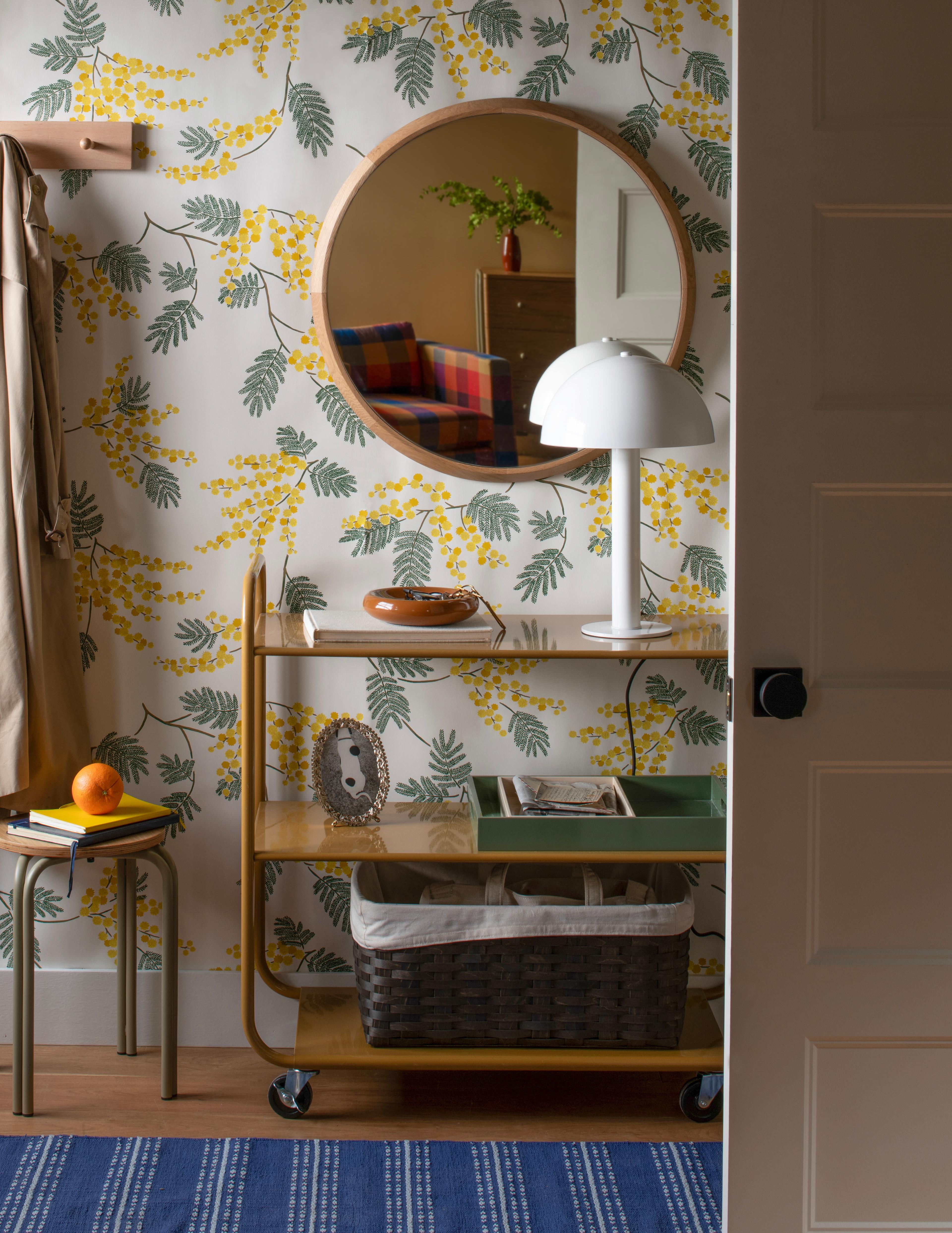 Schoolhouse Switchboard: How-To Hang Art & Mirrors Like the Pros