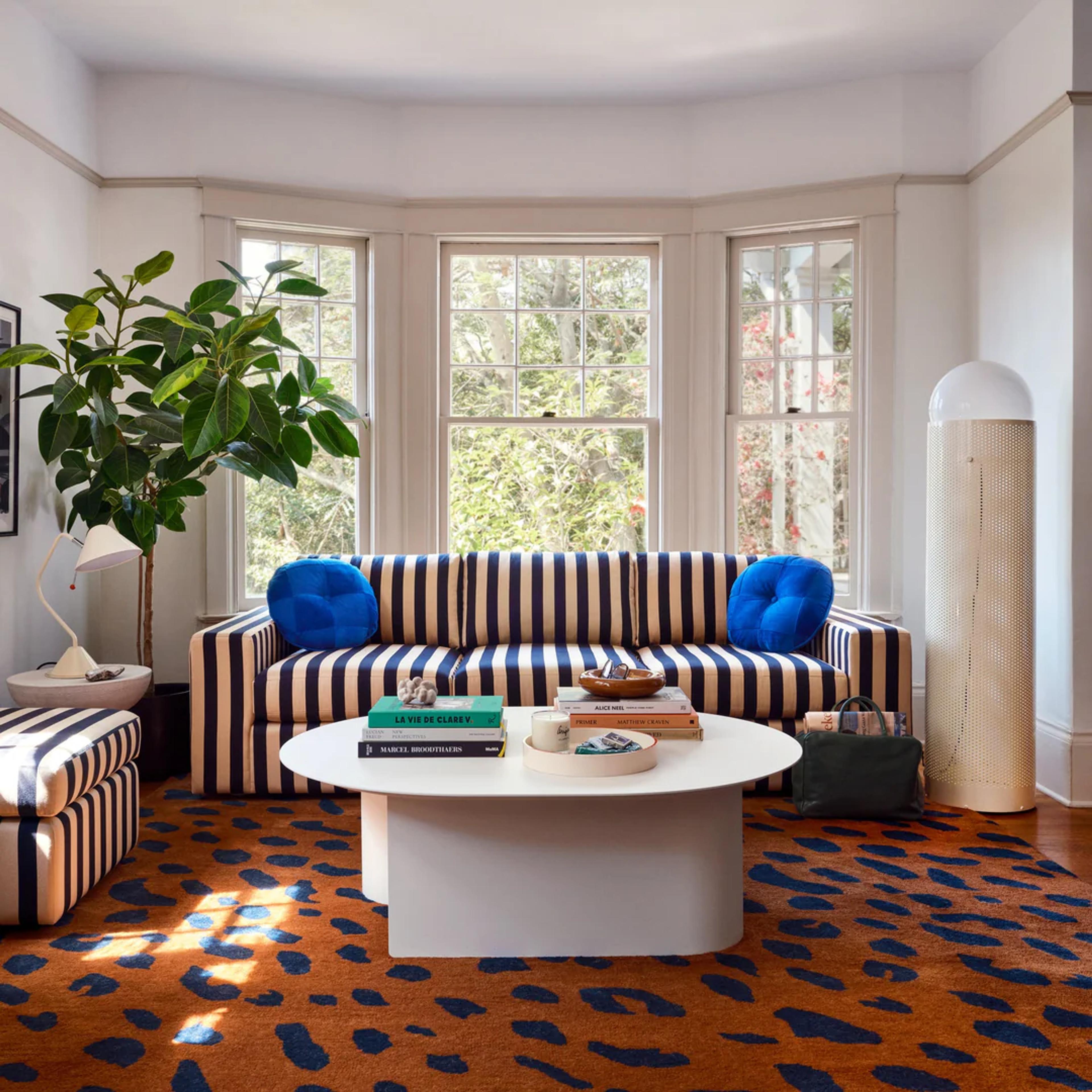 The Foolproof Formula to a Fun Living Room