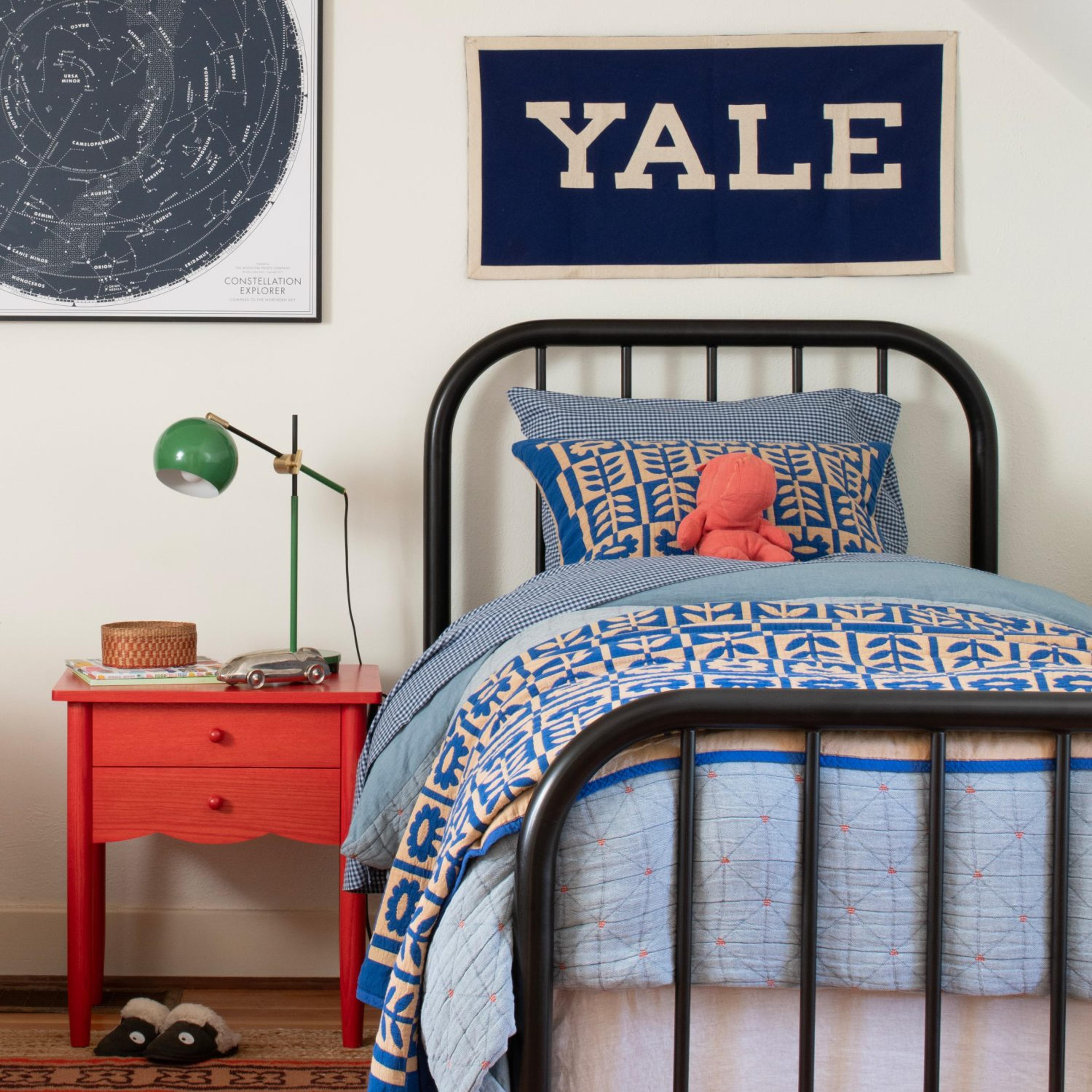 Cobalt Stillwater on a twin bed
