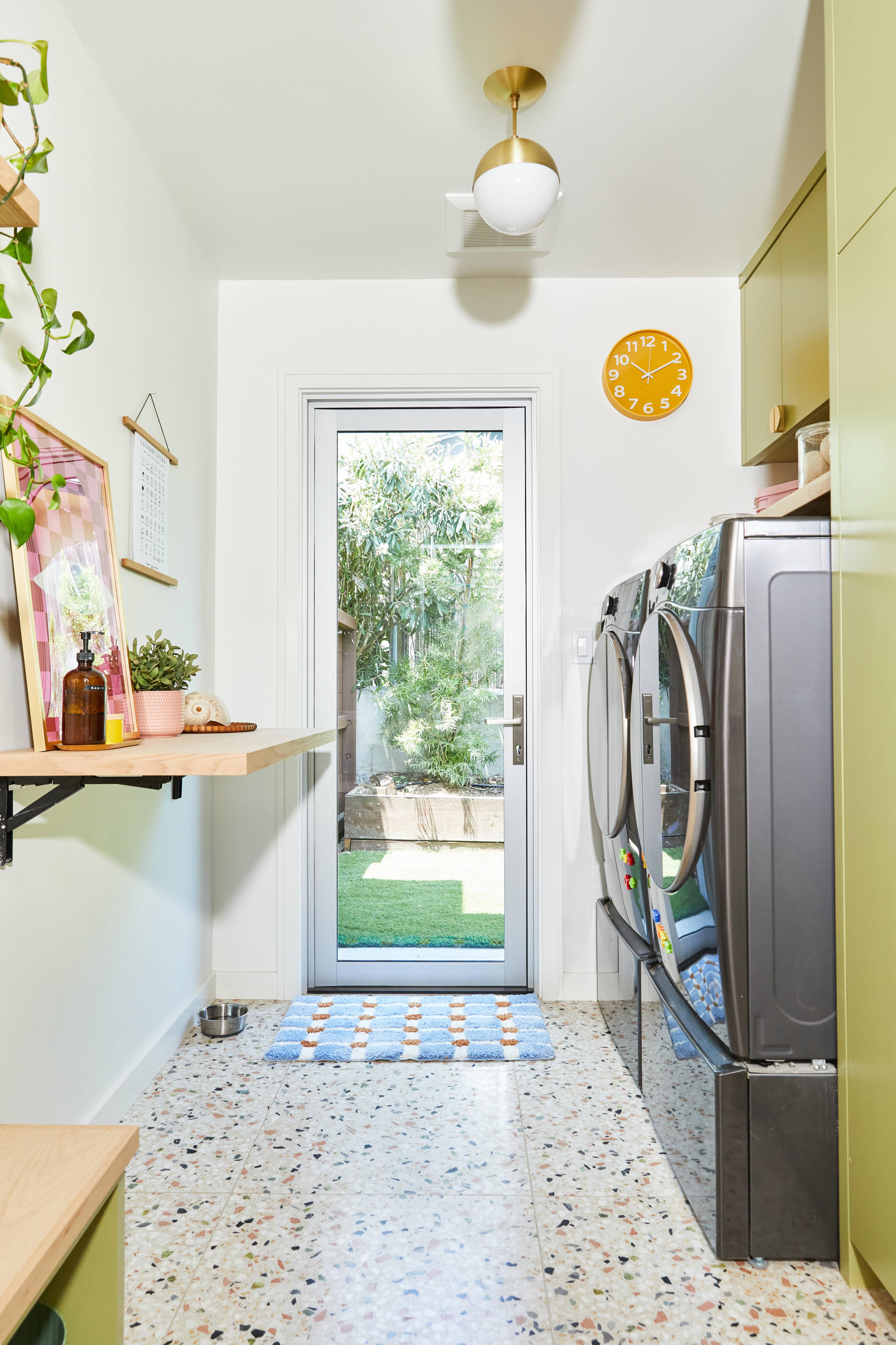 Bright green kitchen. 