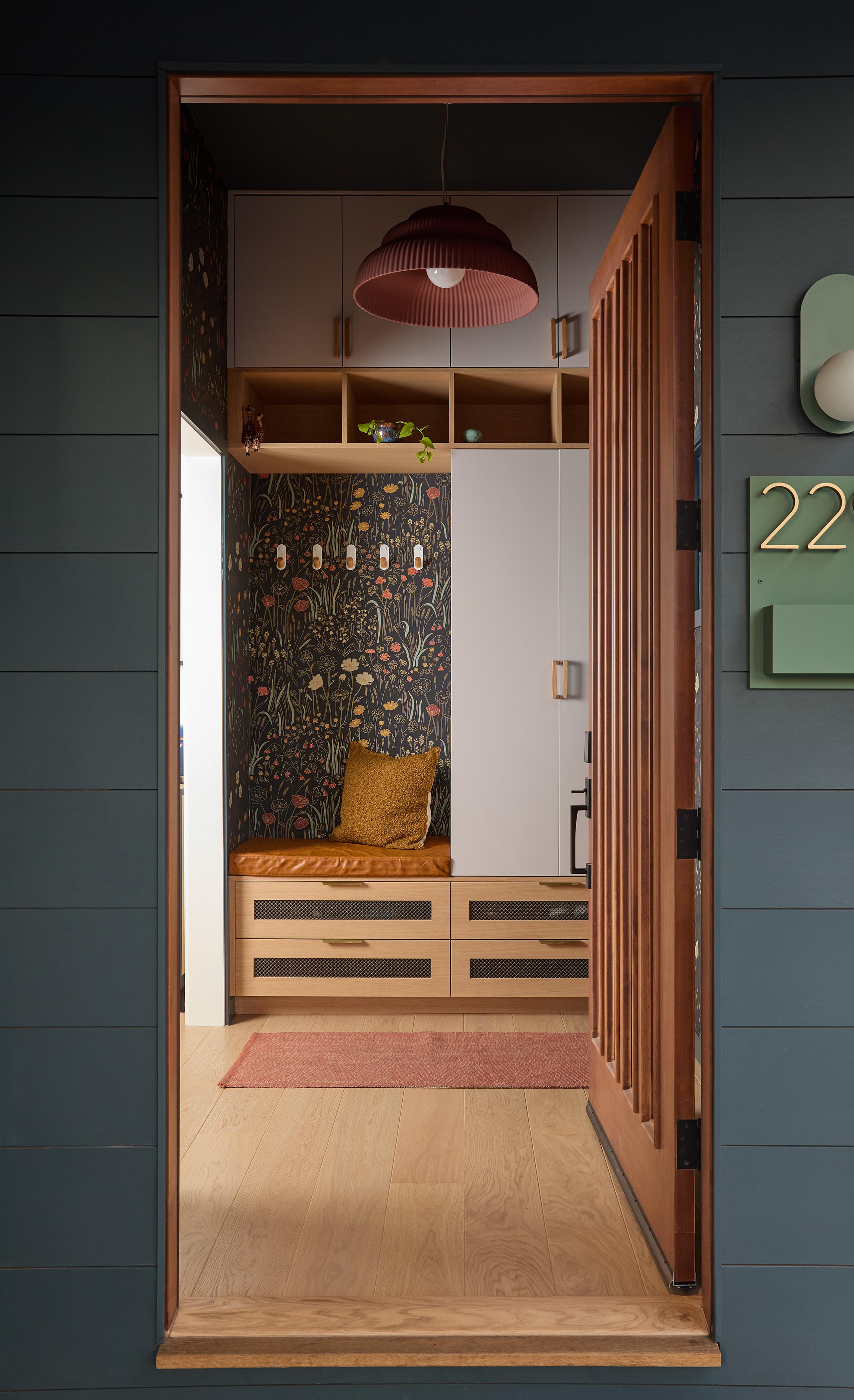 Modern and cozy entryway. 