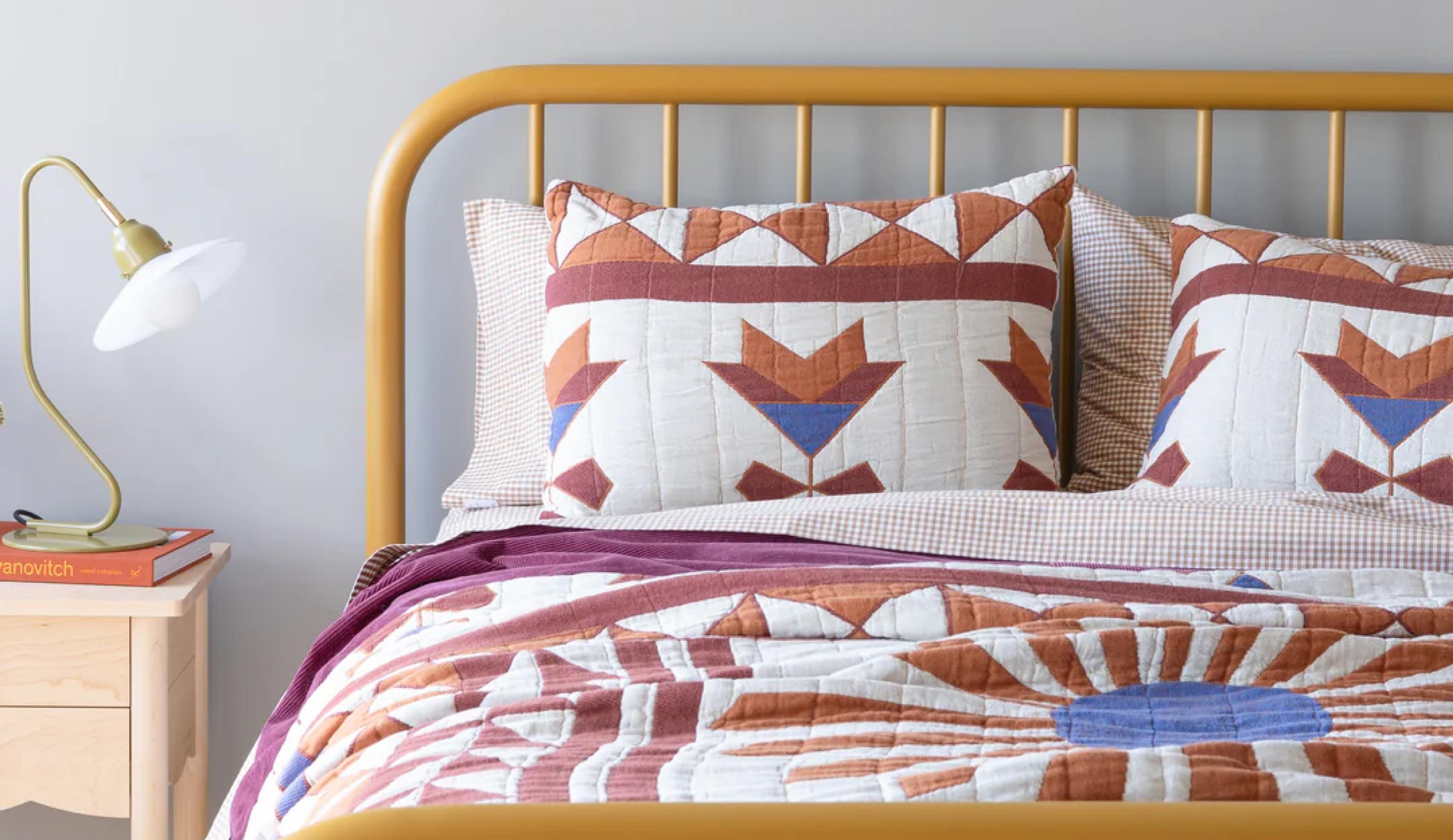 The 2025 Spring Bedding Trends We’re Obsessing Over