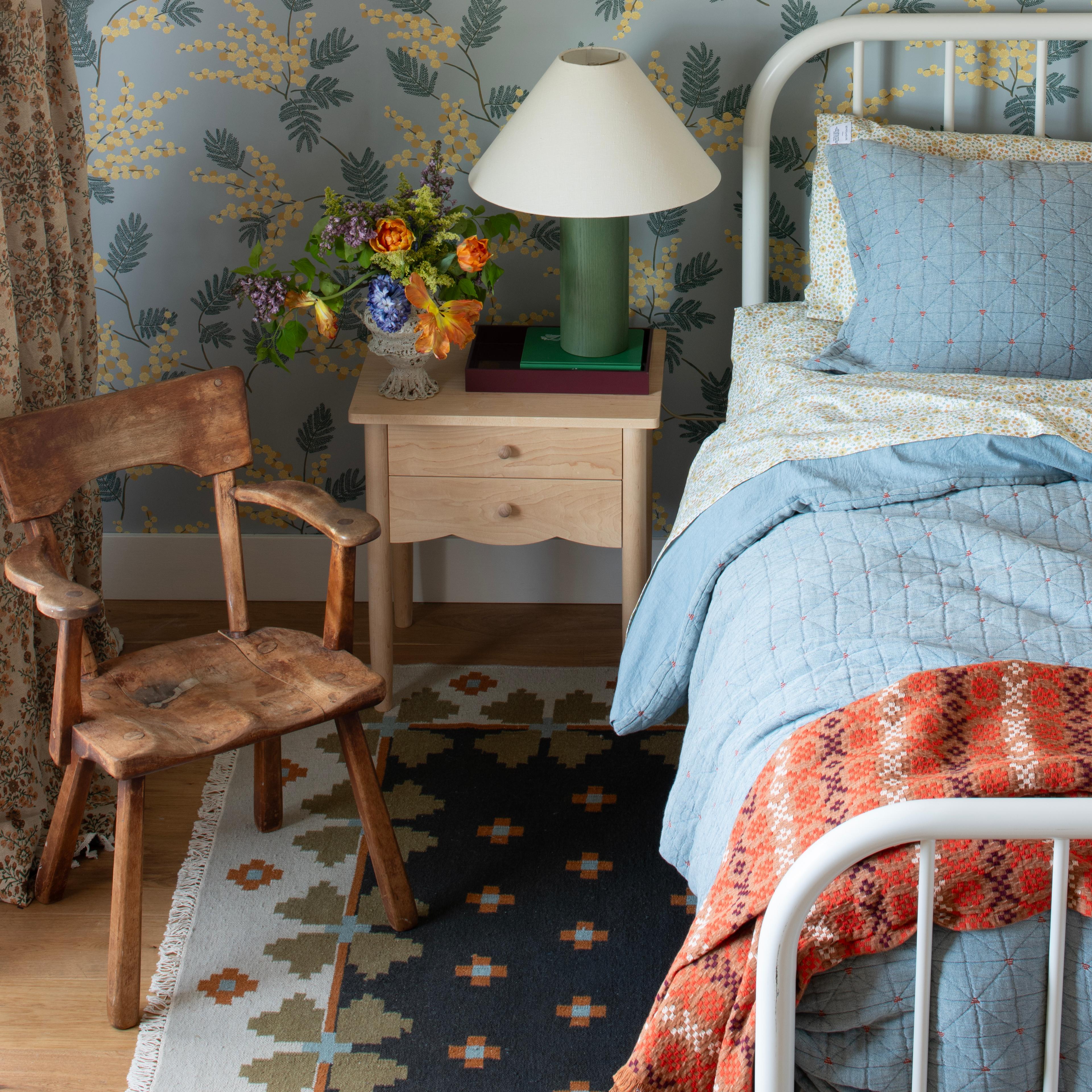 Cozy bedroom.
