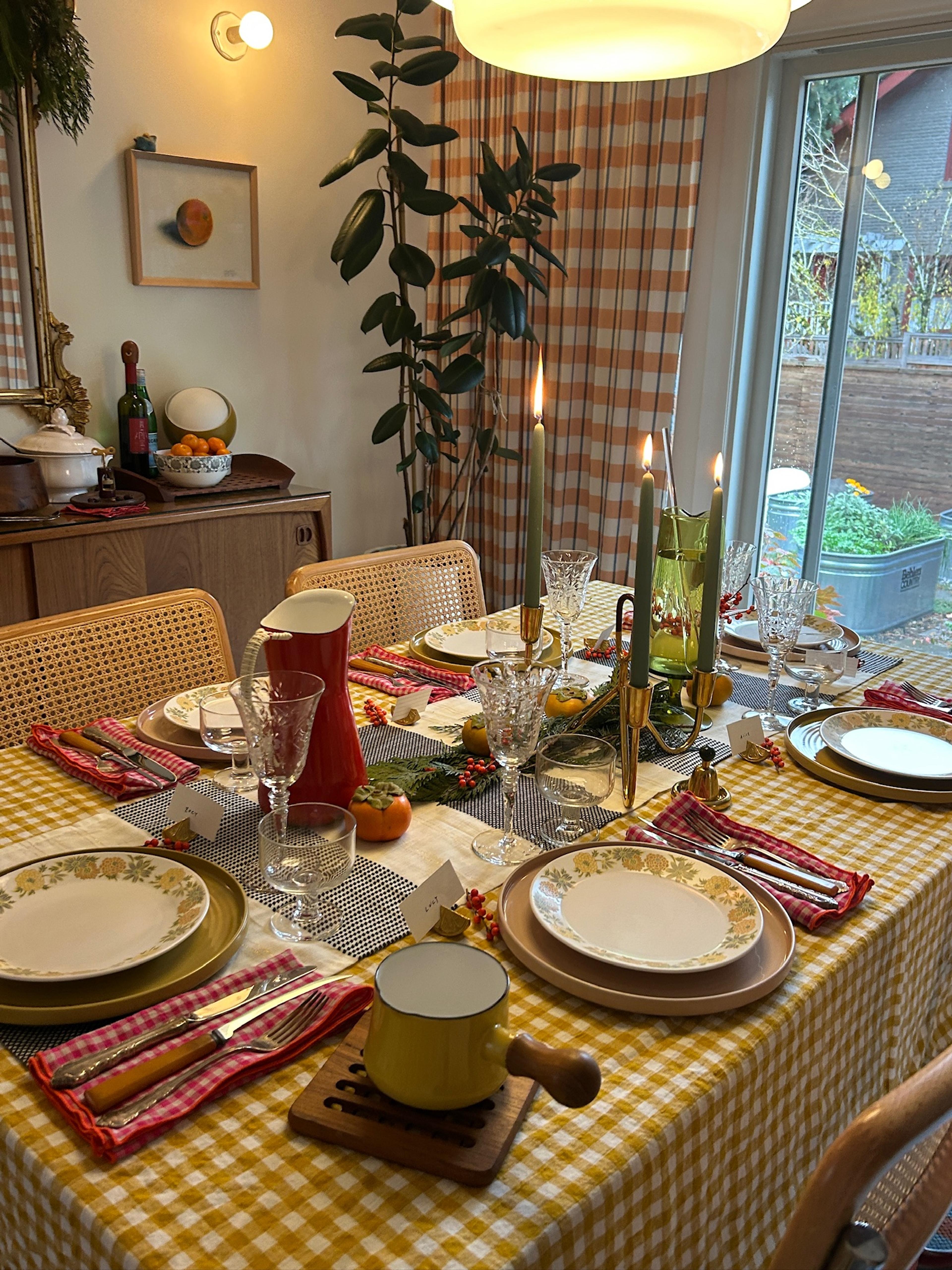 Holiday table.
