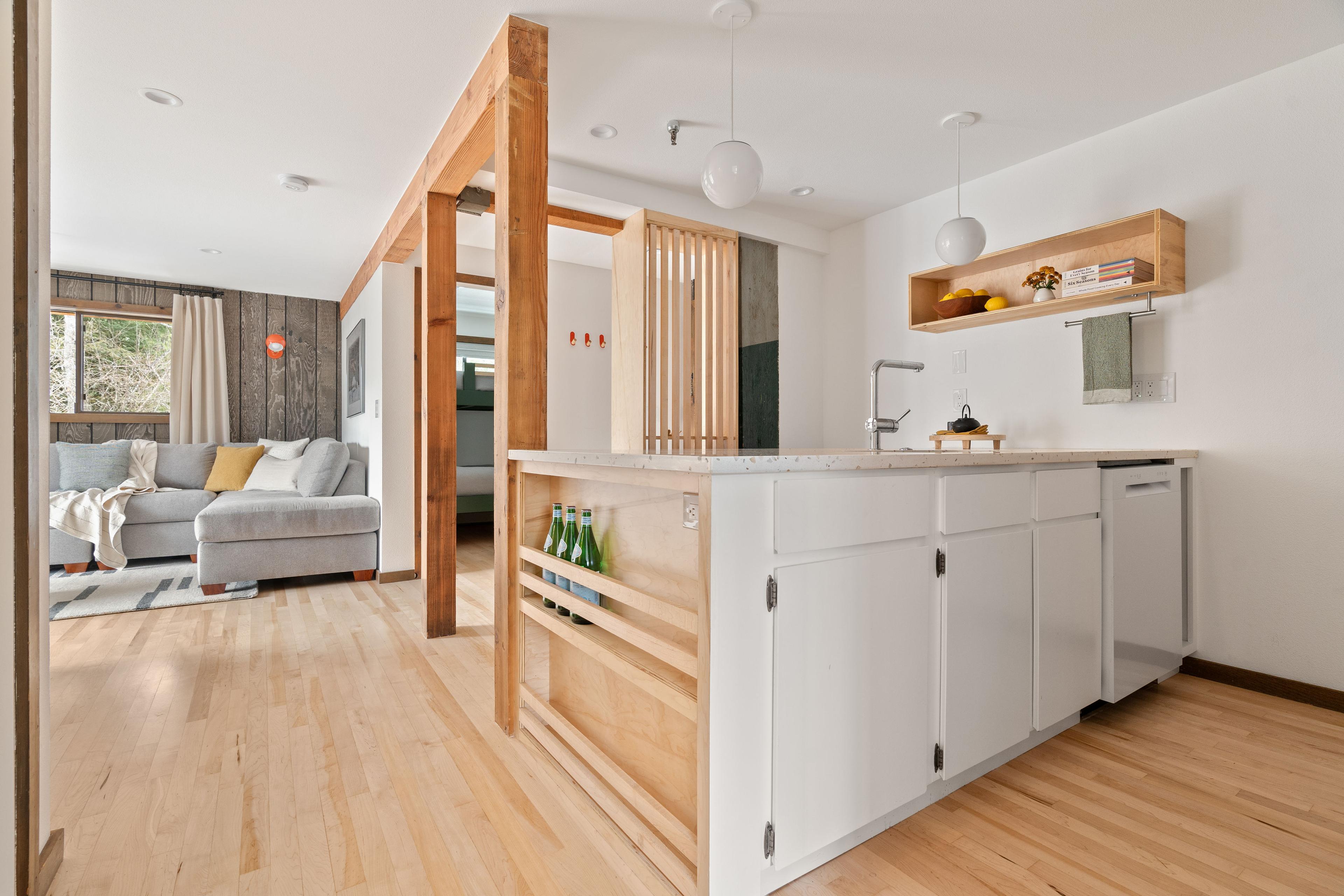 Cozy kitchen.